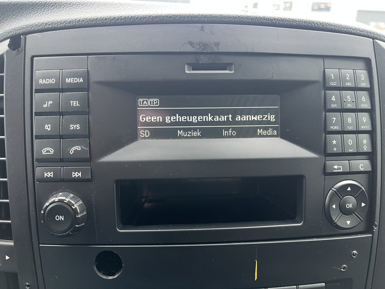 Vehicle Image 40