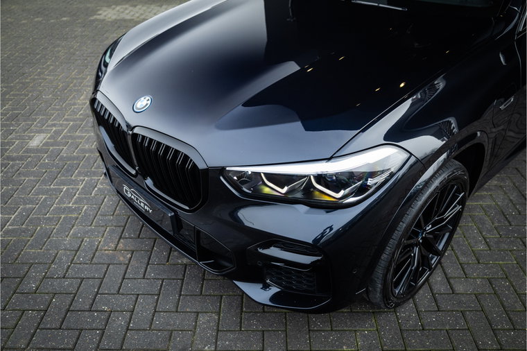 Vehicle Image 40
