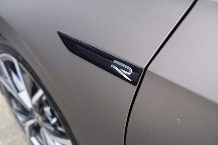 Vehicle Image 36
