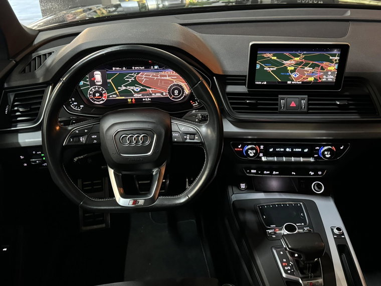 Vehicle Image 32