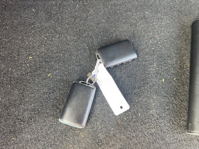 Vehicle Image 22