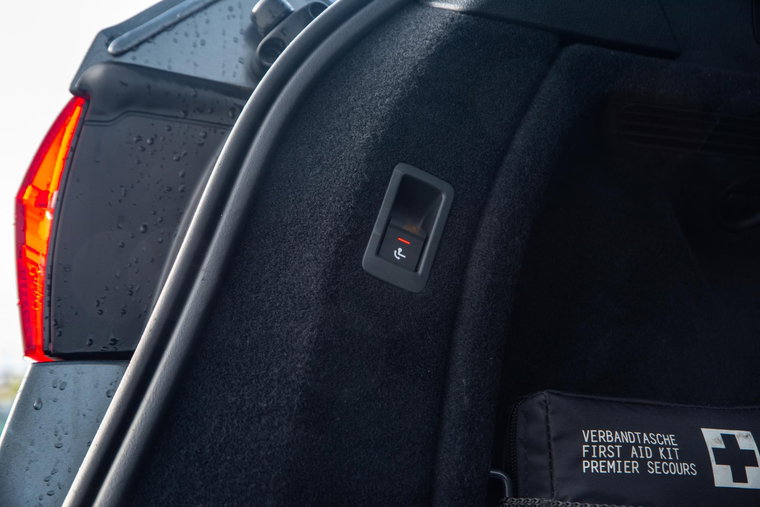 Vehicle Image 36