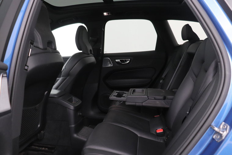 Vehicle Image 48