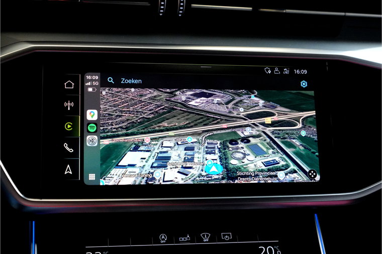 Vehicle Image 6