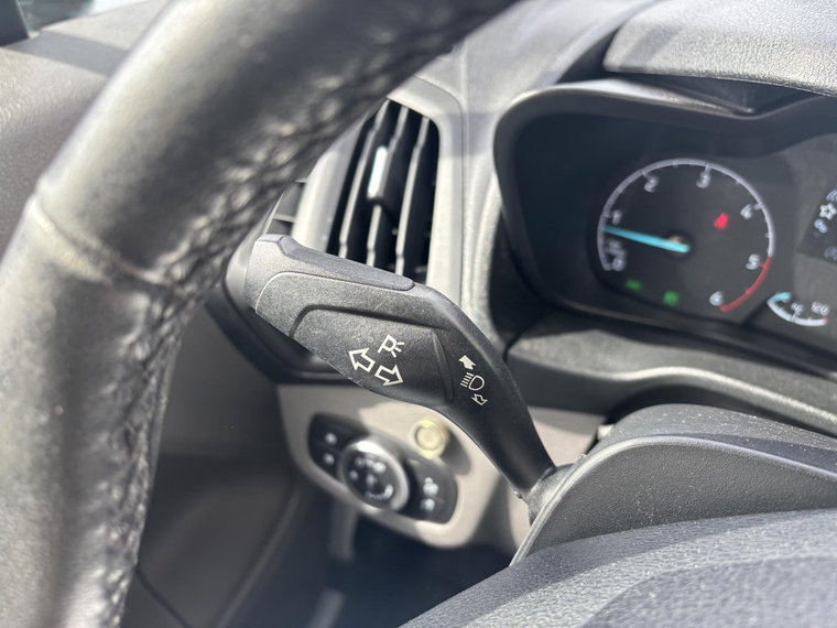 Vehicle Image 26