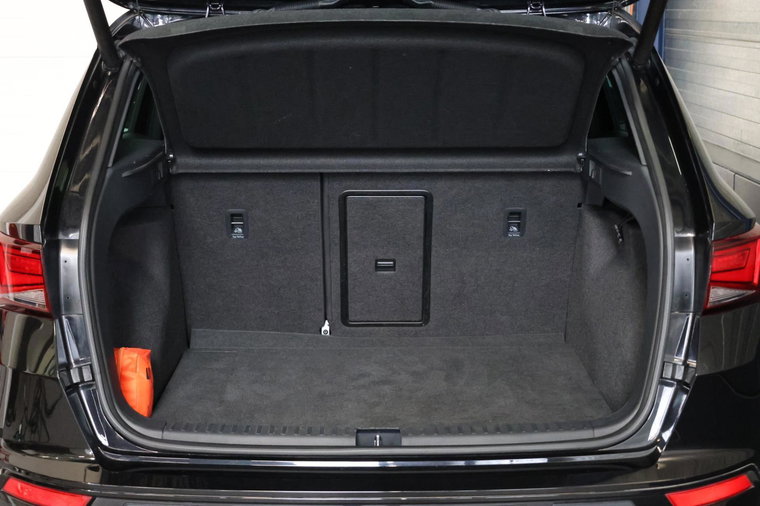 Vehicle Image 33