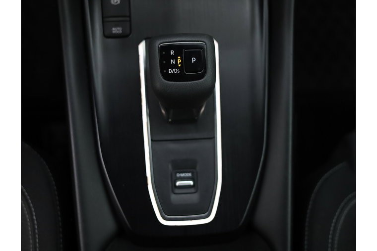 Vehicle Image 33