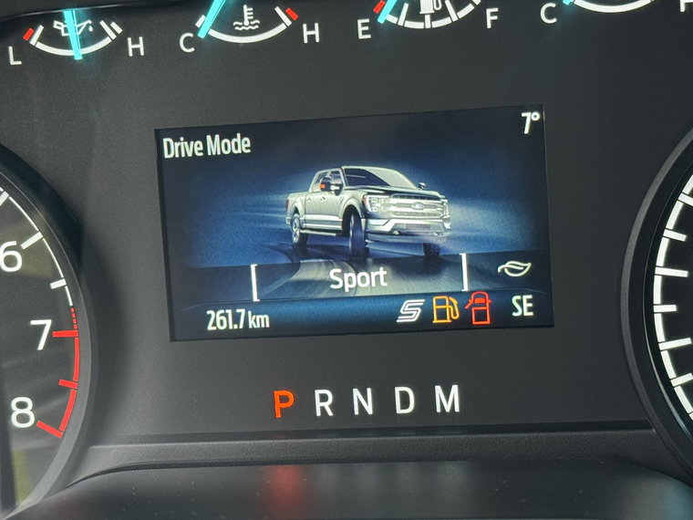 Vehicle Image 24