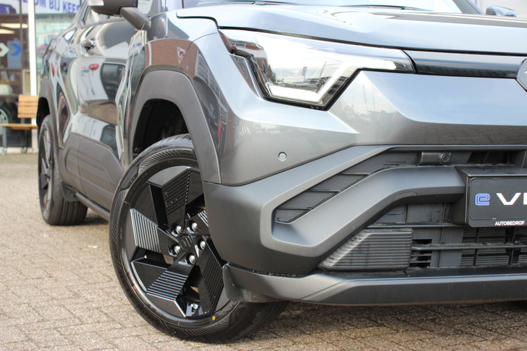 Vehicle Image 15