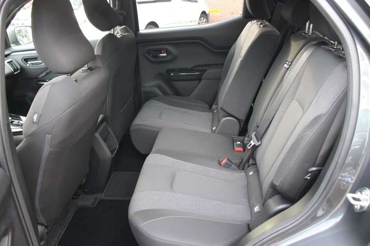 Vehicle Image 31