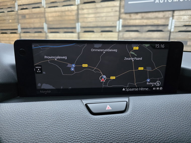 Vehicle Image 15