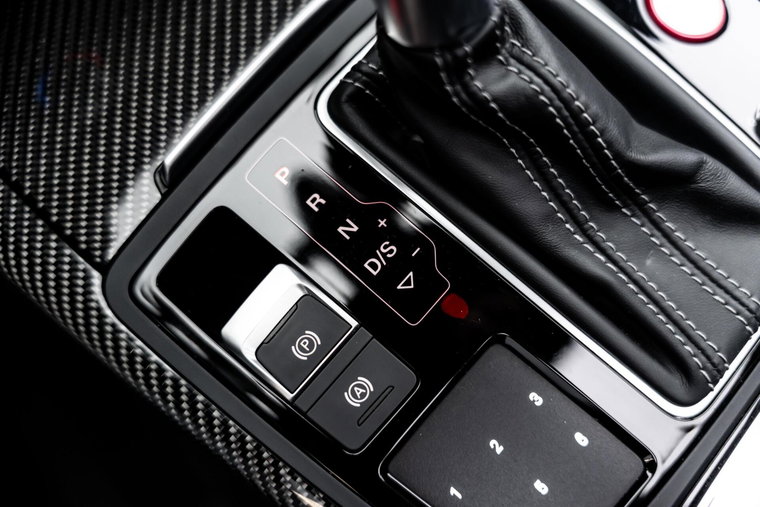 Vehicle Image 45