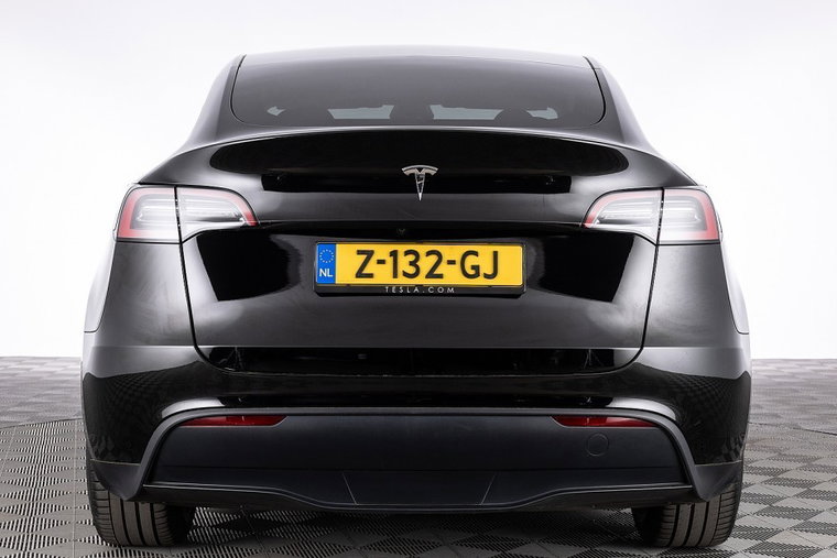 Vehicle Image 35