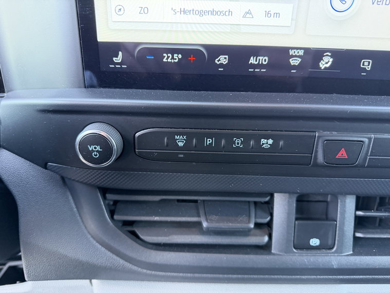 Vehicle Image 47