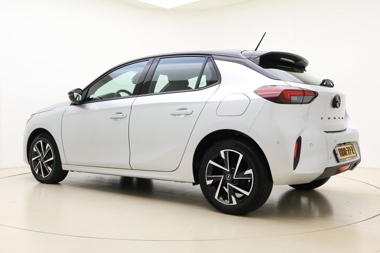 Vehicle Image 12