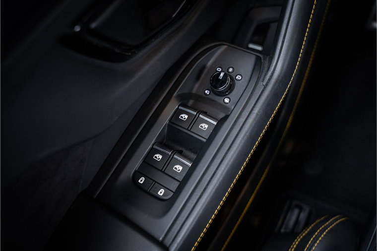 Vehicle Image 41