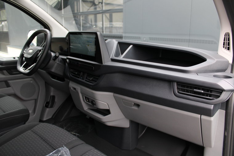 Vehicle Image 39