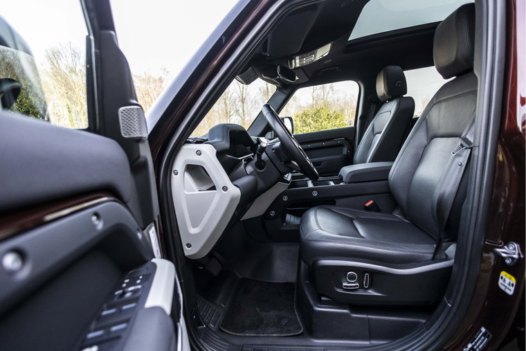 Vehicle Image 30