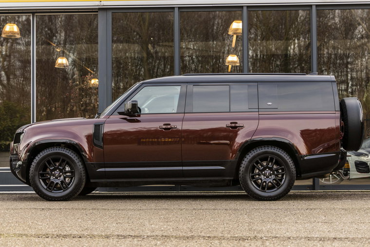 Vehicle Image 8
