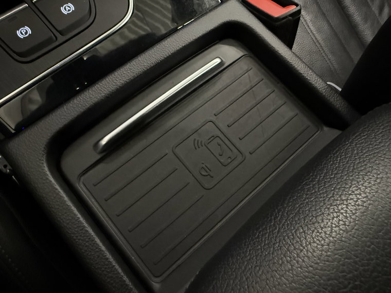 Vehicle Image 37