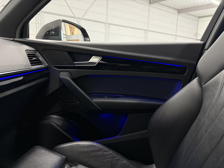 Vehicle Image 41