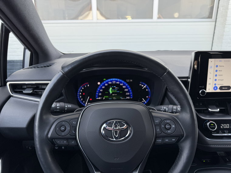 Vehicle Image 14