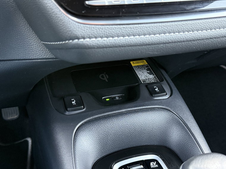 Vehicle Image 23