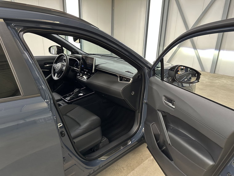 Vehicle Image 35