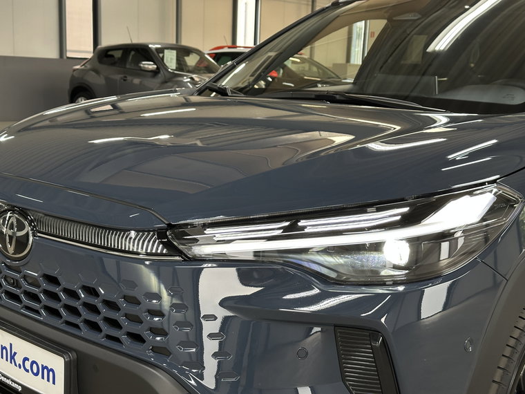 Vehicle Image 36