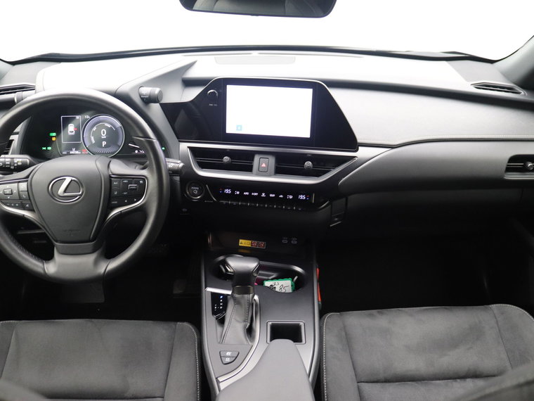Vehicle Image 11