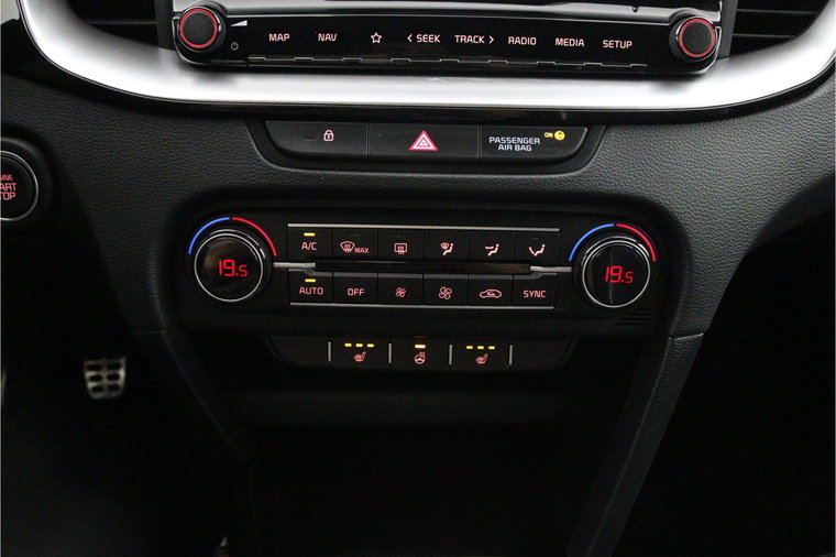 Vehicle Image 27