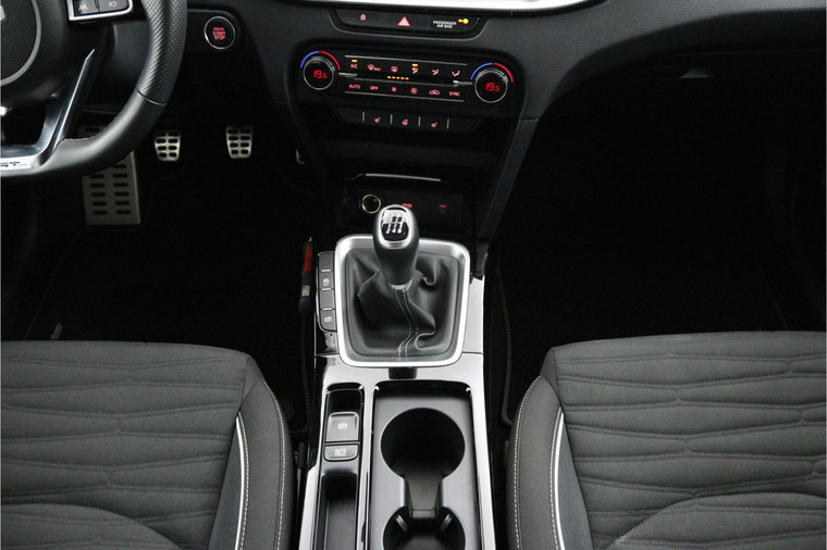 Vehicle Image 28