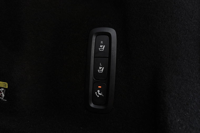 Vehicle Image 39