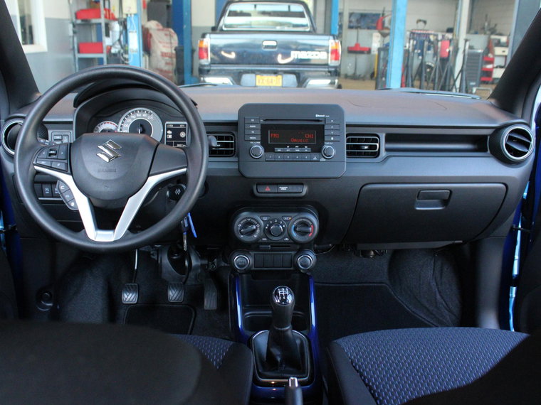 Vehicle Image 14