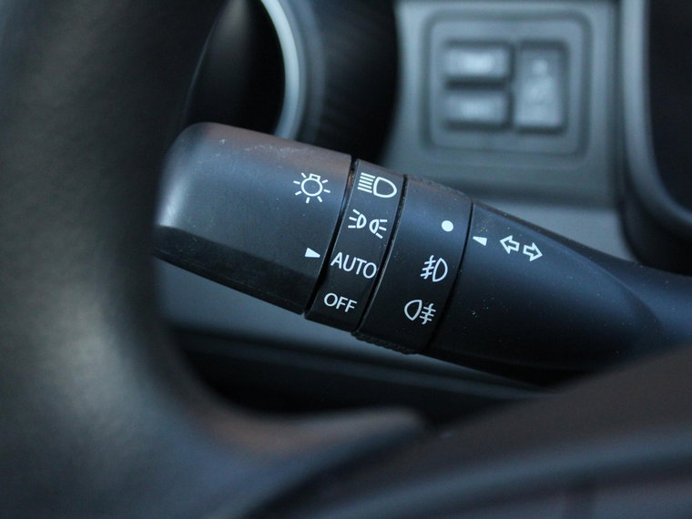 Vehicle Image 23