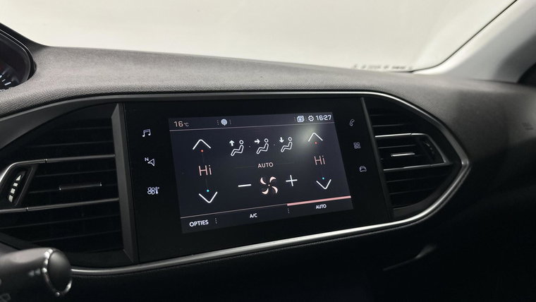 Vehicle Image 39