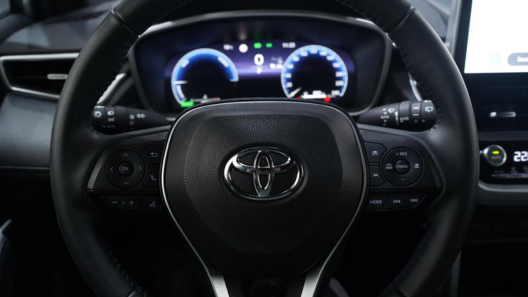 Vehicle Image 10