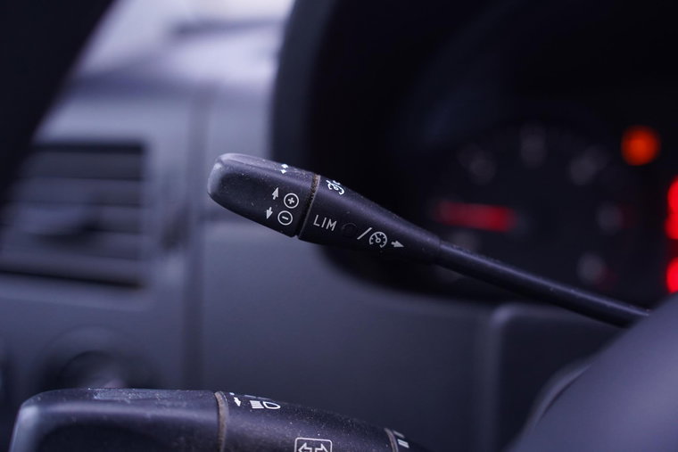 Vehicle Image 37
