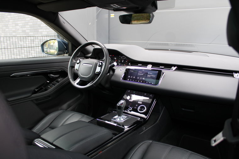 Vehicle Image 21