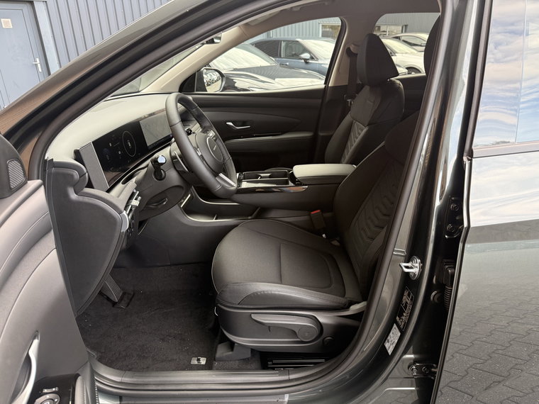 Vehicle Image 45