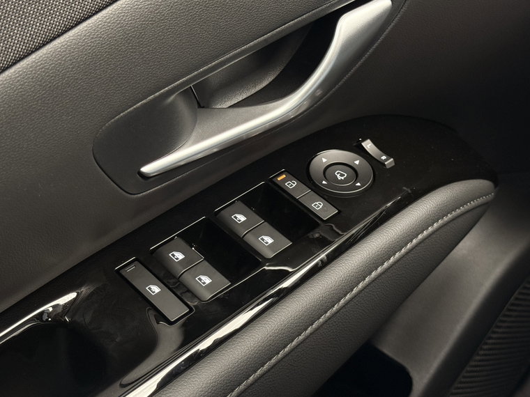 Vehicle Image 47