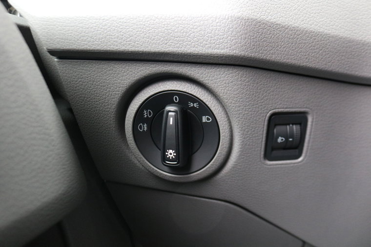 Vehicle Image 26