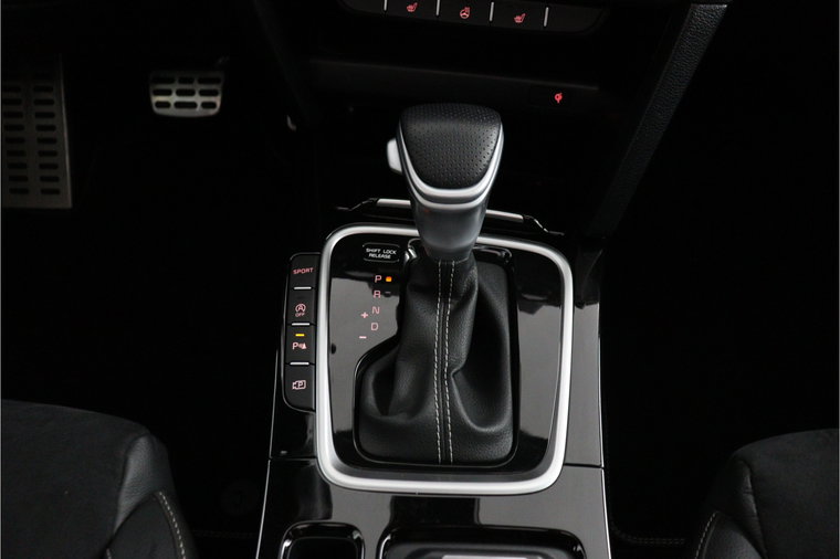 Vehicle Image 27