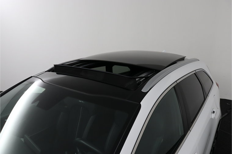 Vehicle Image 38