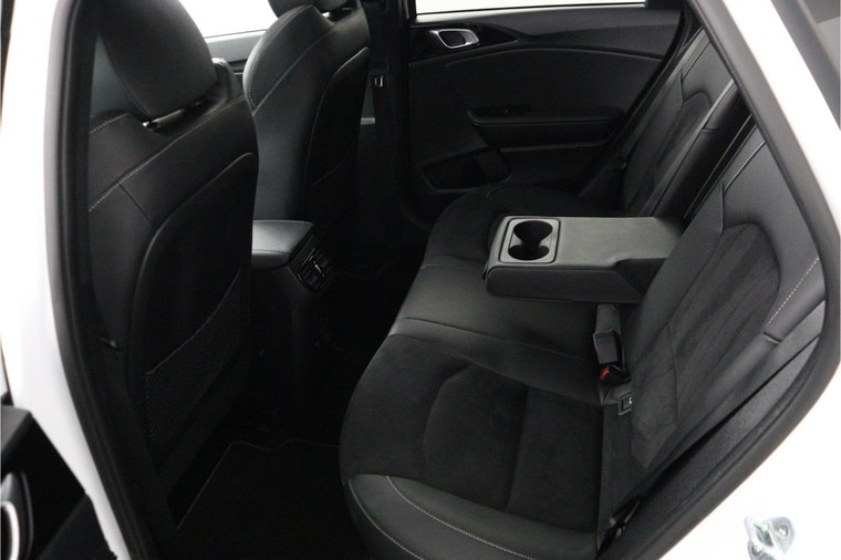 Vehicle Image 39