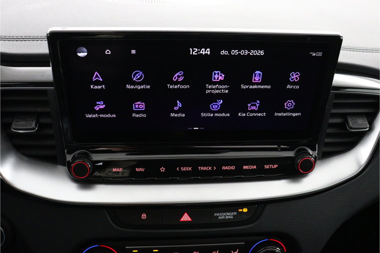 Vehicle Image 52
