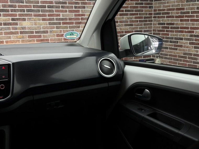Vehicle Image 39