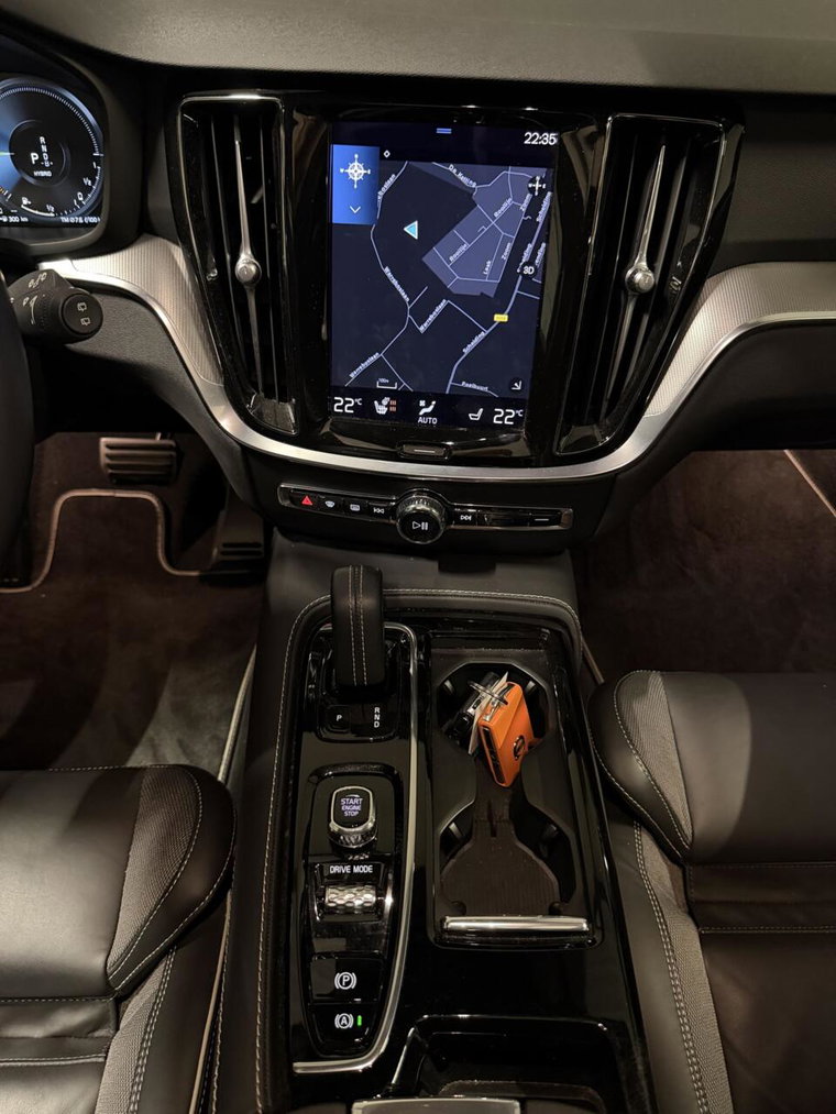 Vehicle Image 39