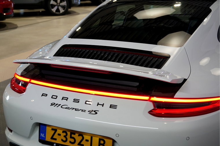 Vehicle Image 33