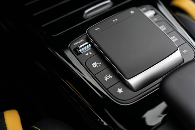 Vehicle Image 36